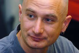 Meghalt a Republic frontembere (Cipő).